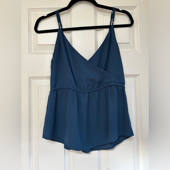 Aritzia Babaton Blue Front Tie Tank, Size Small - Picture 2 of 6